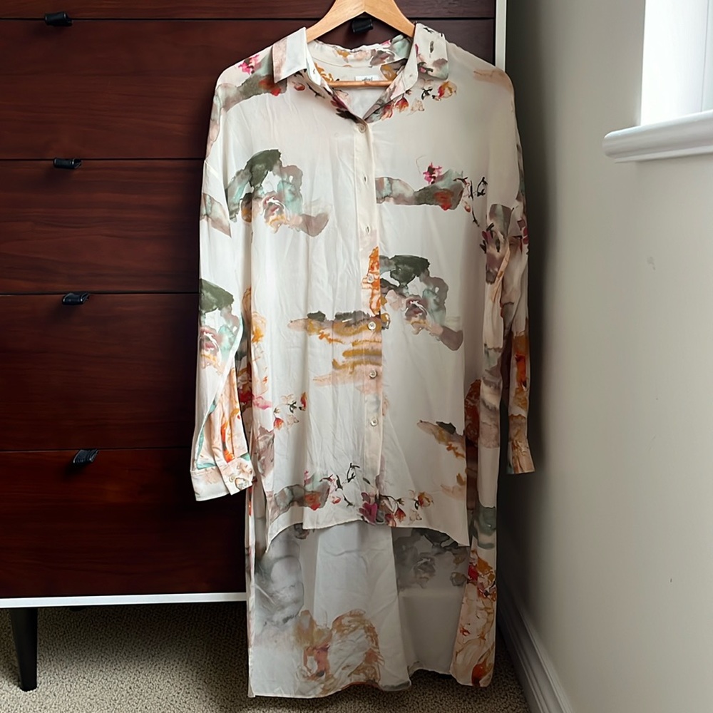 Wilfred 100% silk blouse